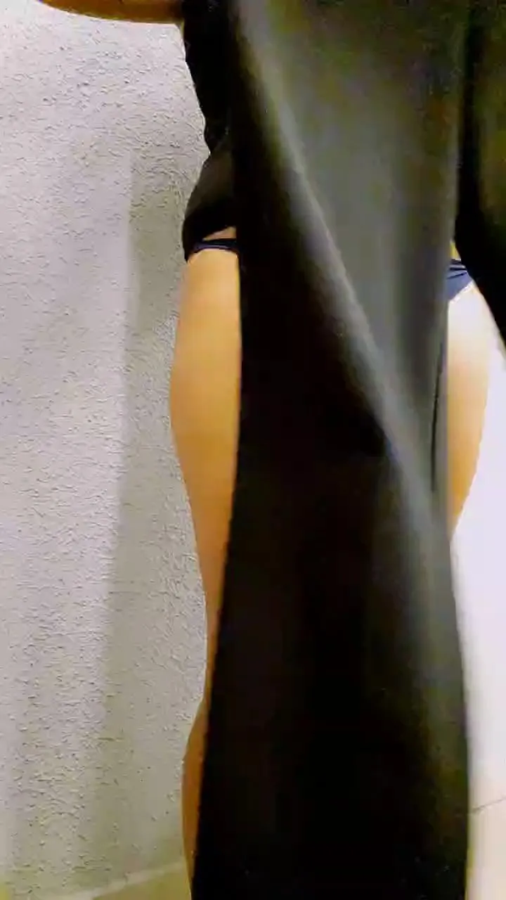 LollaBunny26 from Cam4