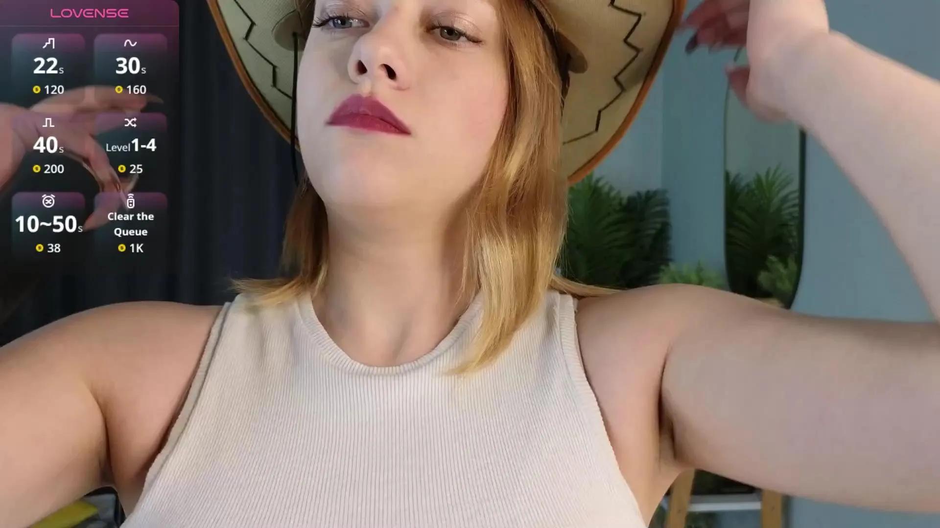 LottieSifontes from Cam4