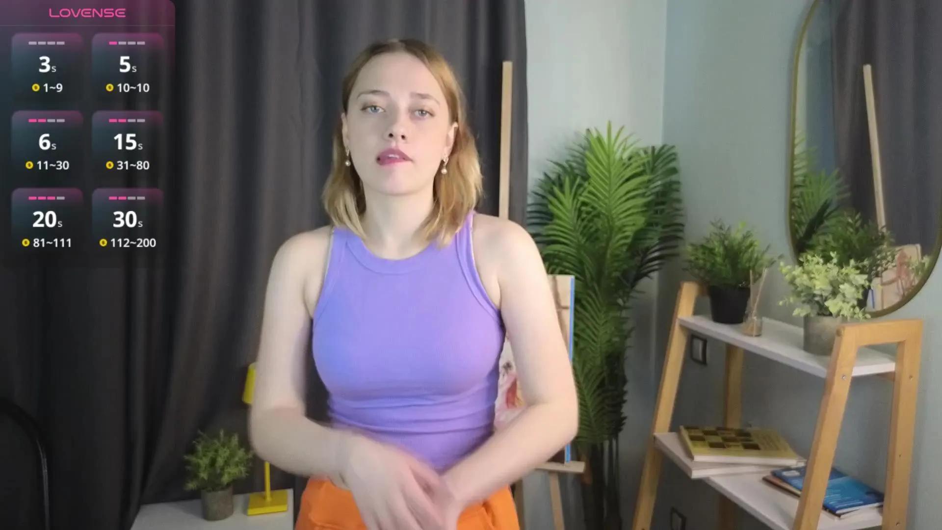 LottieSifontes from Cam4