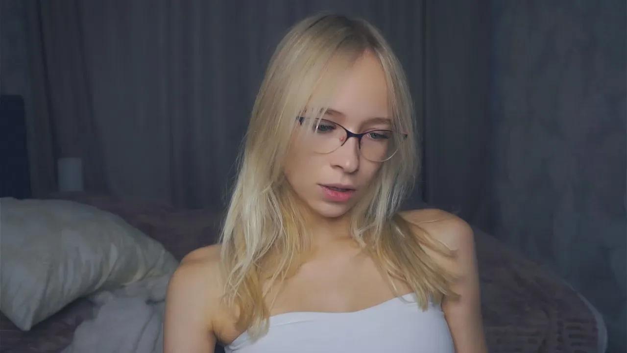 LynneBraund from Cam4