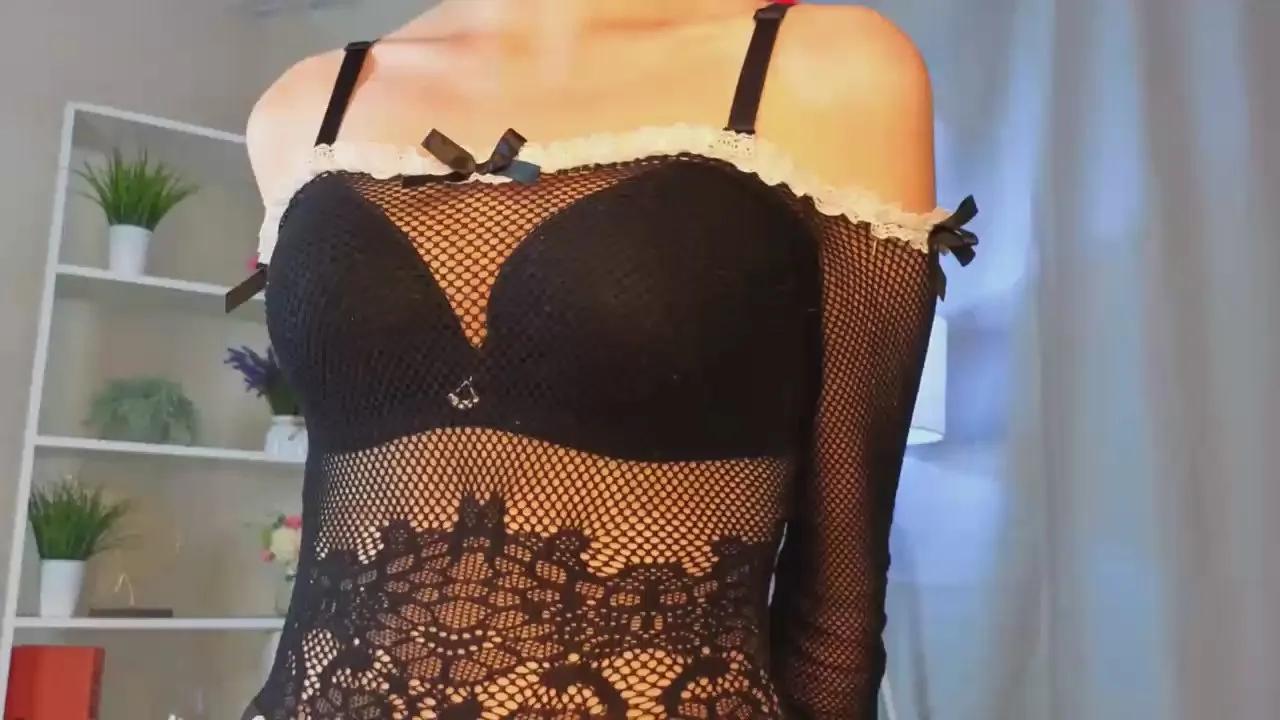LynneFussell from Cam4