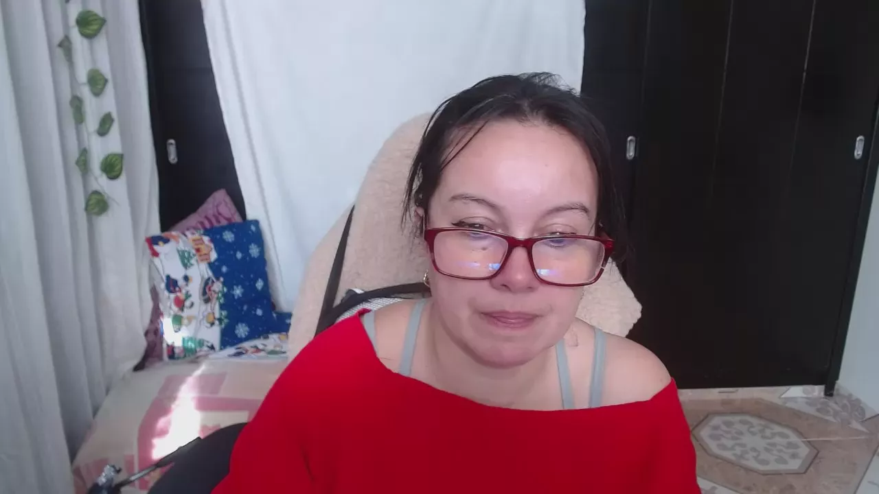 Mallybear_ from Cam4