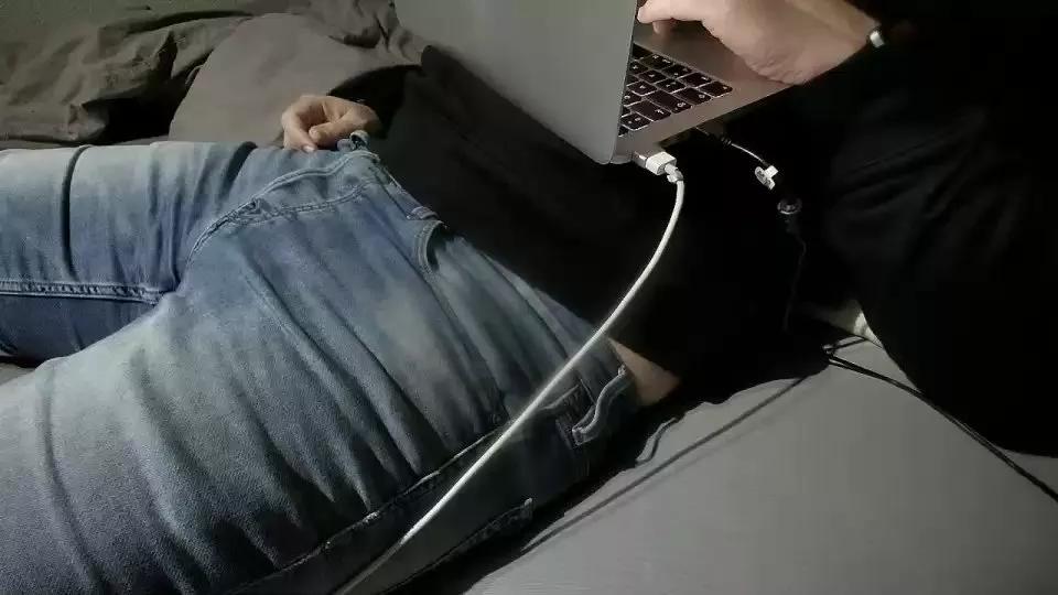 Massimo888 from Cam4