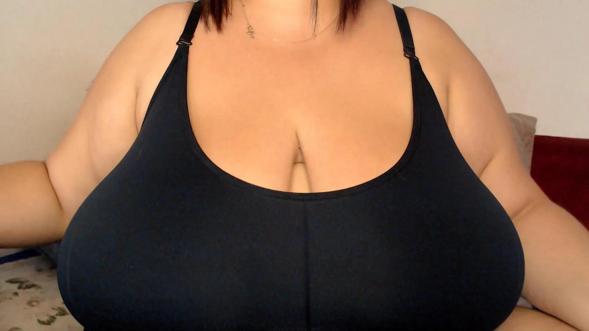 Mayabigtits from Cam4
