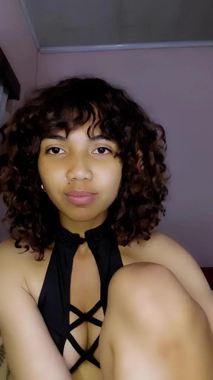 Mimi_sexy01 from Cam4