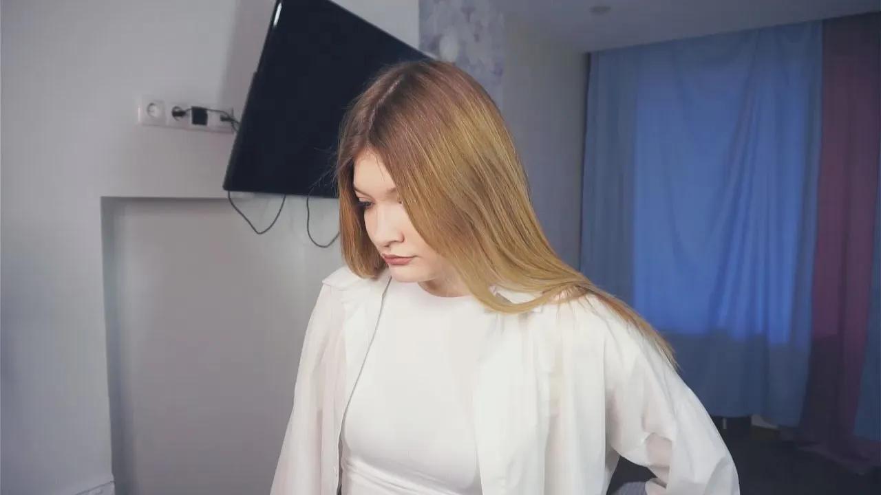 MiriamCardillo from Cam4