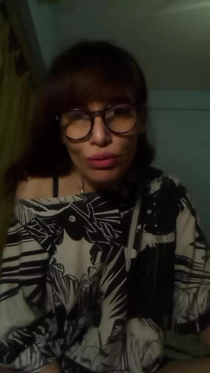 Moon004 from Cam4
