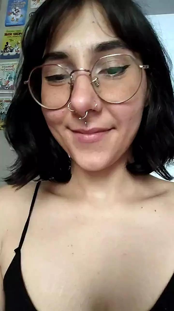 Puppipappis from Cam4