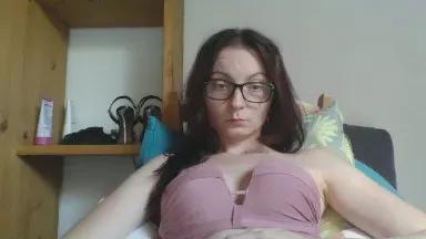 QueenDiva30 from Cam4