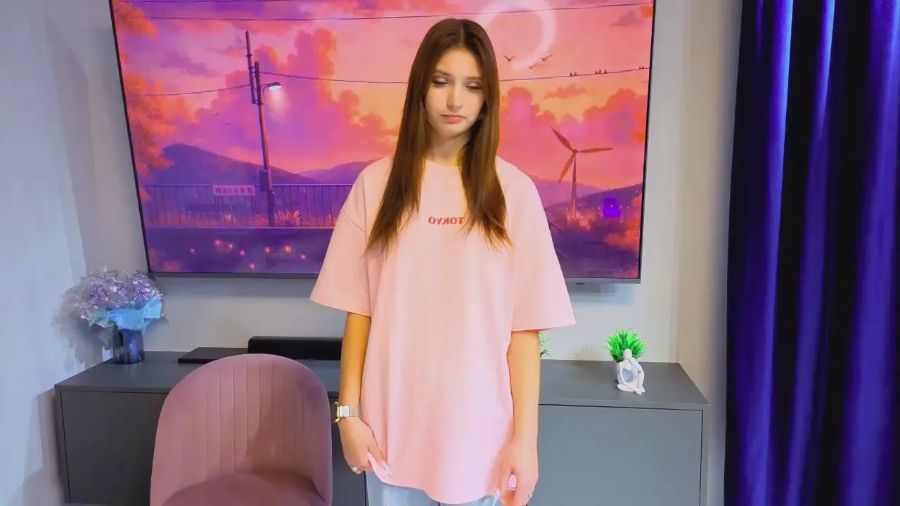 QueenieUmbel from Cam4