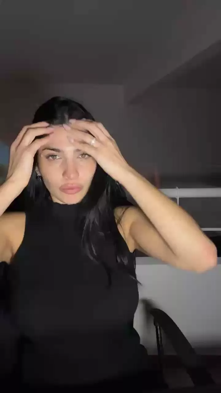 Sarah_Muller8 from Cam4