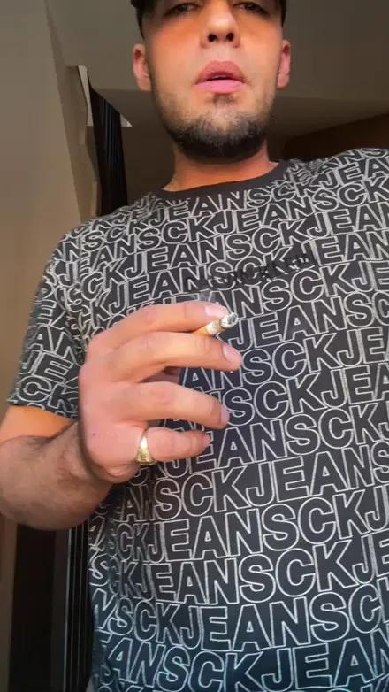 SinNombre21_ from Cam4