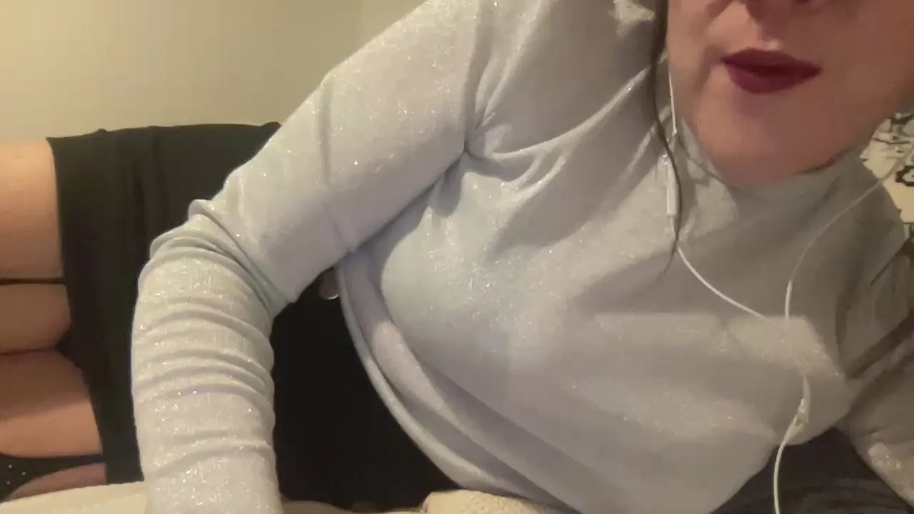 Spookyspooky2 from Cam4