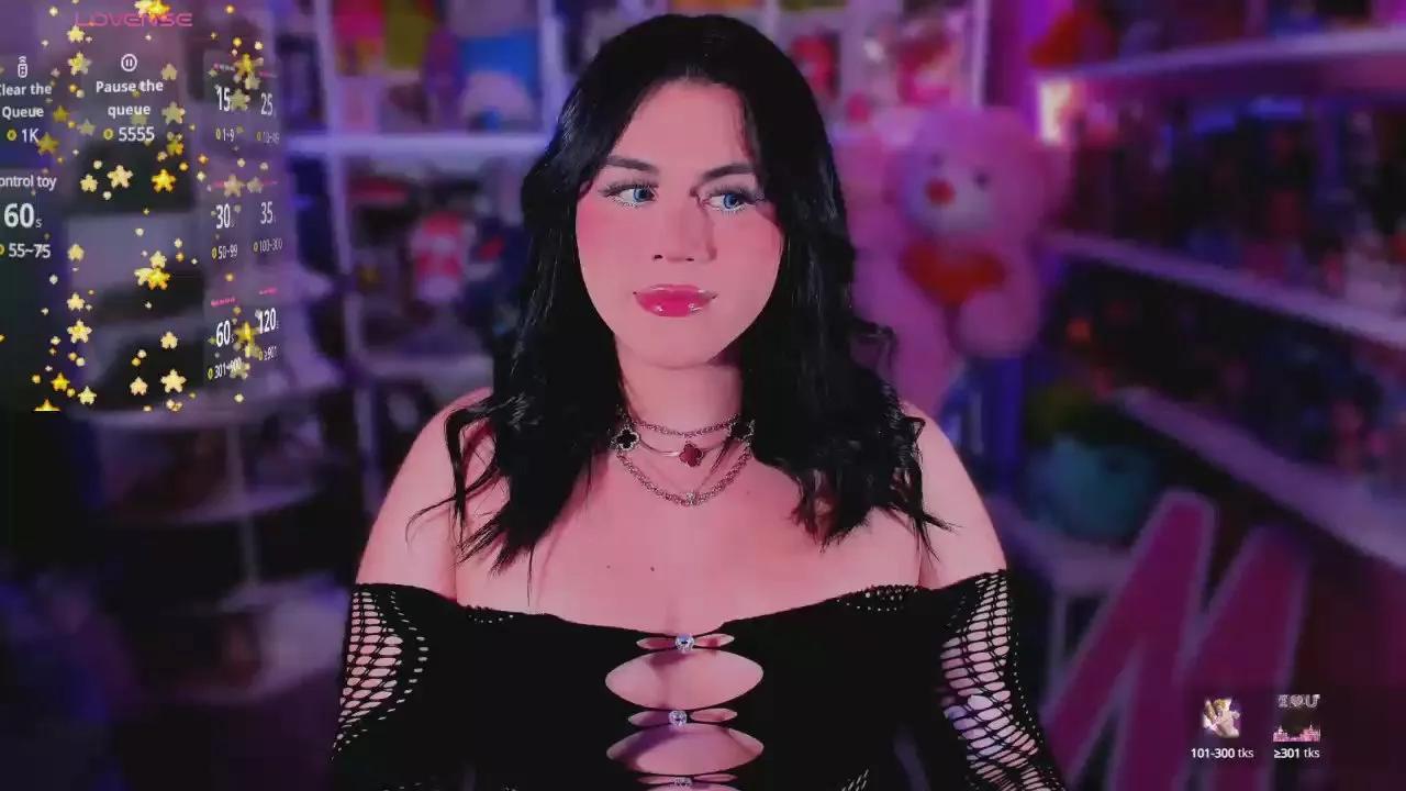 Succubus_doll from Cam4