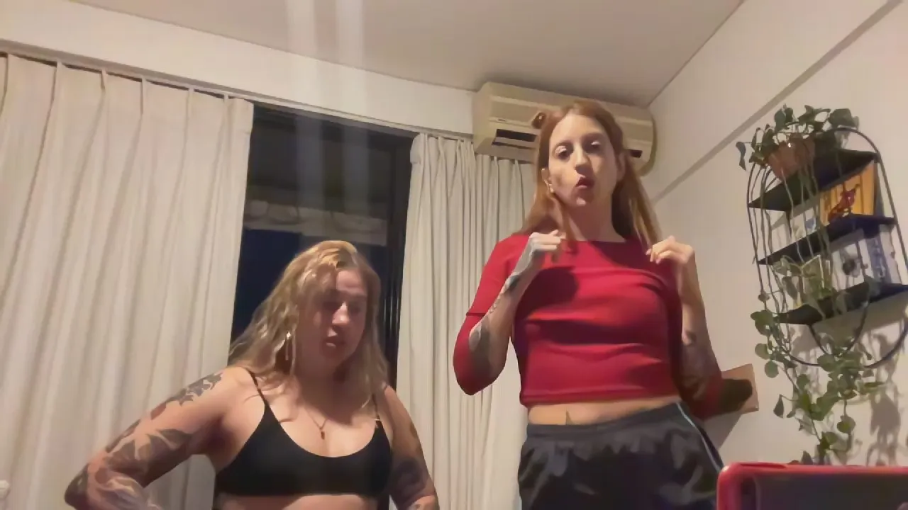 Sweet_amber999 from Cam4