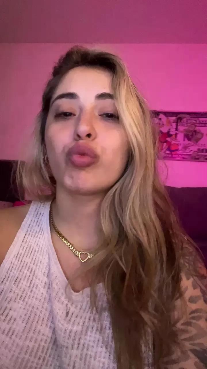 Sweettifanny_ from Cam4