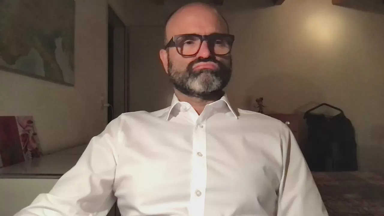 Swiss_man_69 from Cam4