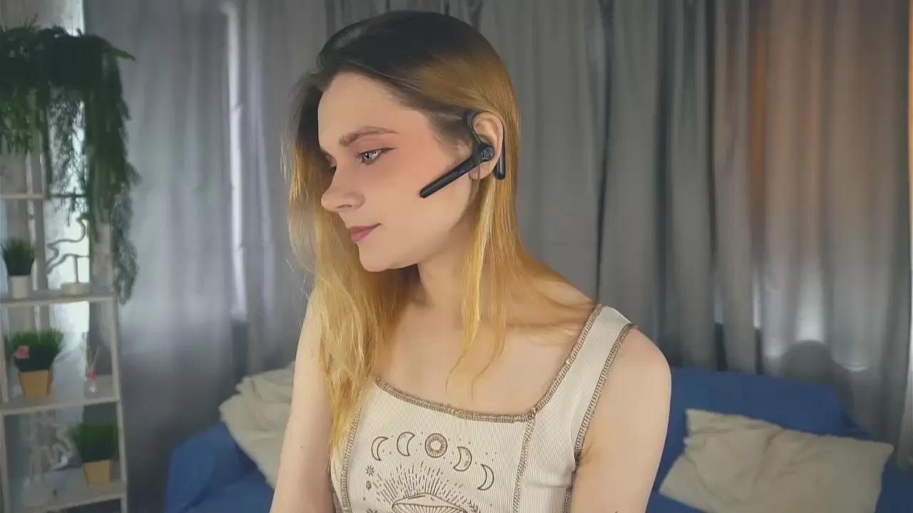 SynnoveAlison from Cam4