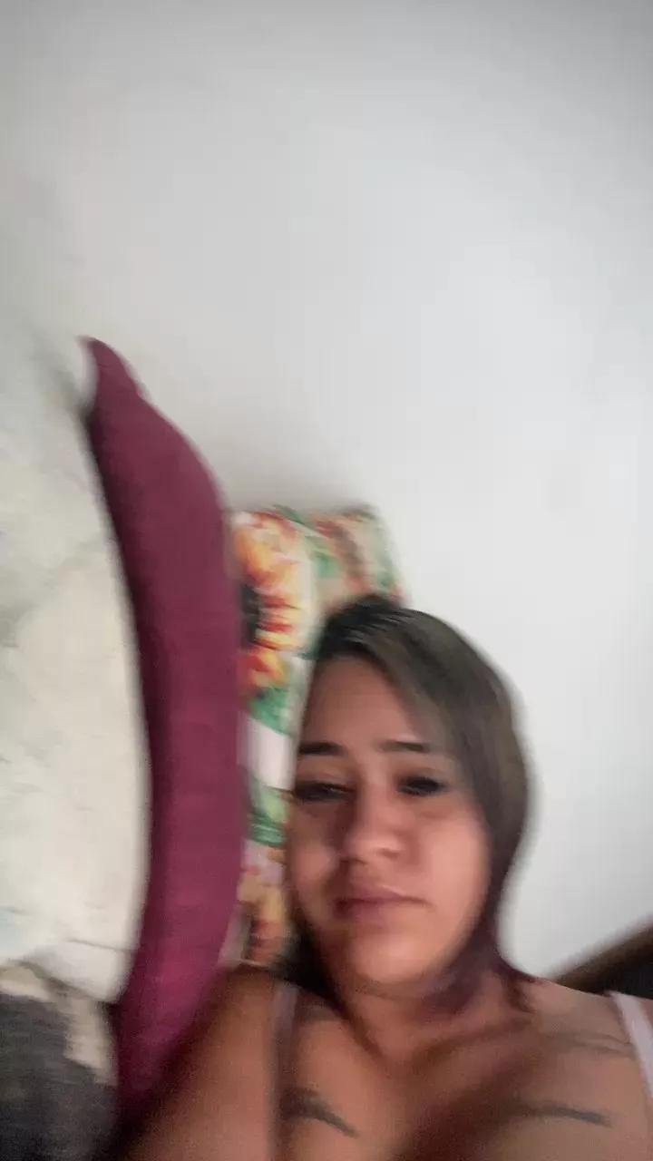 Thathah22 from Cam4