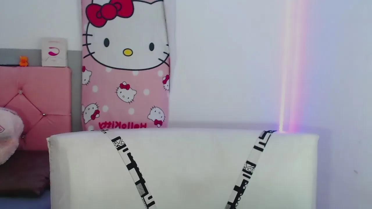 Titania_000 from Cam4