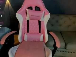 Adarna13 from CamSoda