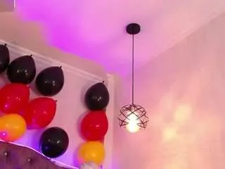 Amaradavis from CamSoda