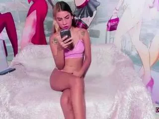 Amazing-room69 from CamSoda