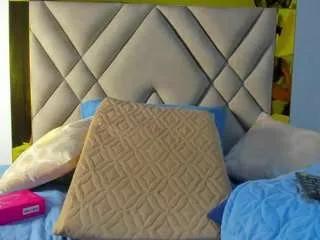 Arianaspate from CamSoda