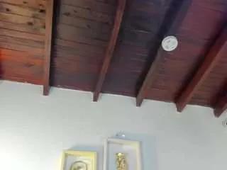 Arianaspate from CamSoda