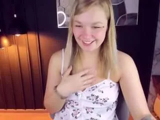 Belladreamy from CamSoda