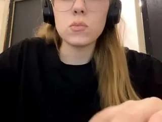 Bellcromuel from CamSoda