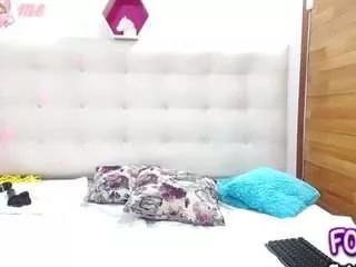 Bigbooty-mommy from CamSoda