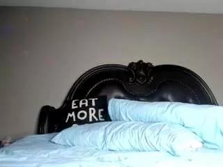 Bigbootysarenalove from CamSoda