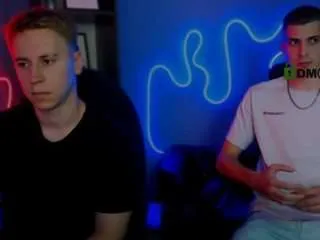 Dann-foxy from CamSoda