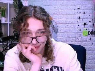 Dann-foxy from CamSoda