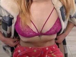 Emerald00 from CamSoda