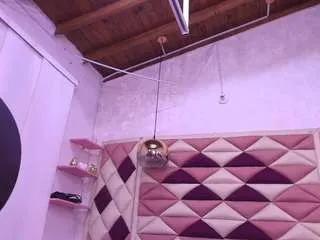 Emma-ma from CamSoda