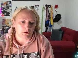 Emperatrizmessy from CamSoda