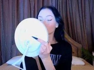 Holly-berryy from CamSoda