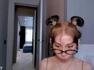 Jinnygold from CamSoda