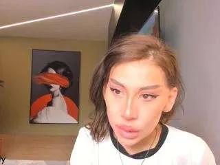 Jinnygold from CamSoda
