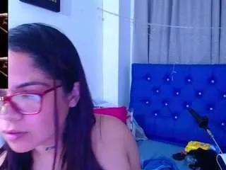 Kinkymilff from CamSoda