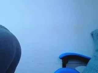 Klylls-squirt from CamSoda