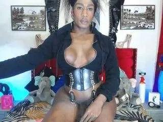 Leilalopez from CamSoda