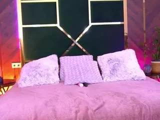 Littleecute from CamSoda