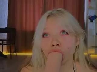 Mayaster from CamSoda
