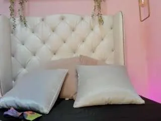 Missmahalaa from CamSoda