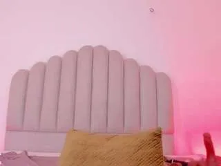 Nikki-angel from CamSoda