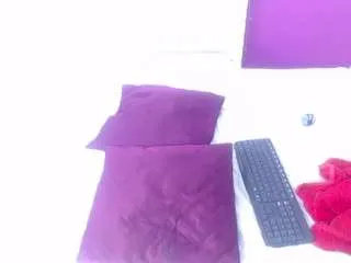 Nnocent-sexy-lady from CamSoda