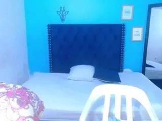 Nnocent-sexy-lady from CamSoda